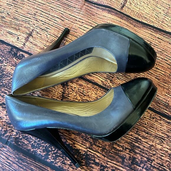 Joan David‎ Women’s Heels Size 8 - Picture 5 of 10